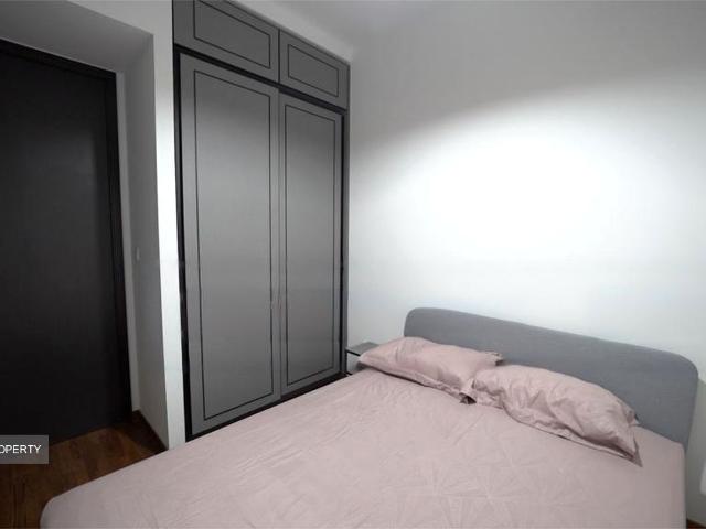 Mayfair Modern D21, Condominium