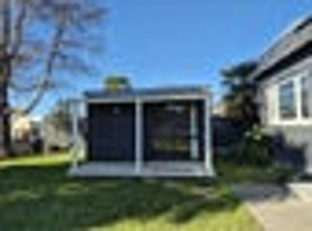Mayfair, 2 bedrooms, $595 pw