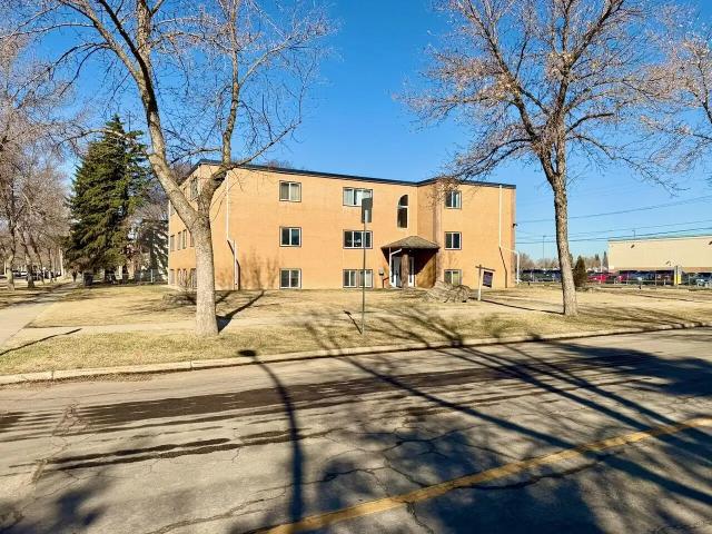 Mayfield 2 Bed 1 Bath Apartment Edmonton NOW FOR RENT