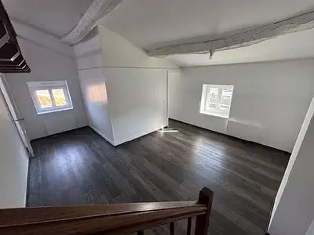 Mazamet 81200 Location appartement 2 pièces t2 au dernier étage cave