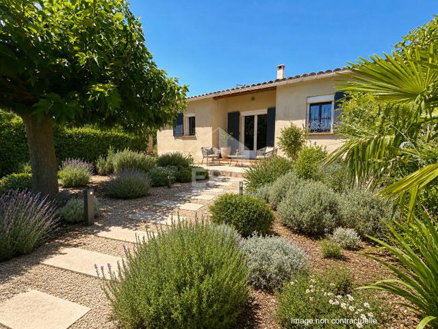 Mazan, Coup de coeur: plain pied 101 m2, terrain 700 m2, proche commerces