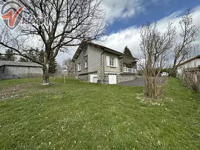 Mazaye 63230 Achat / Vente maison 5 pièces t5