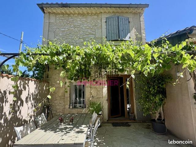 Mazet 5 pièces 218 m²