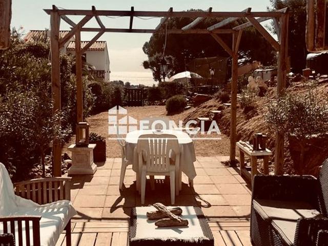 Mazet à vendre à Sainte Maxime – Jardin, piscine et vue mer – Golfe de Saint Tropez