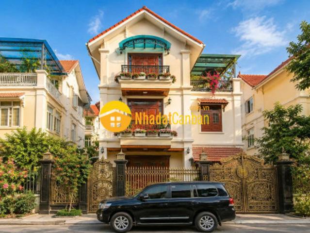 Mbbank phát mại biệt thự kđt văn phú view công viên 220m2 chỉ 3x tỷ x tiểu học. 0989626