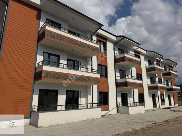 Mg Emlaktan Kiralık 1+1 Orta Kat Üçüncü Kat