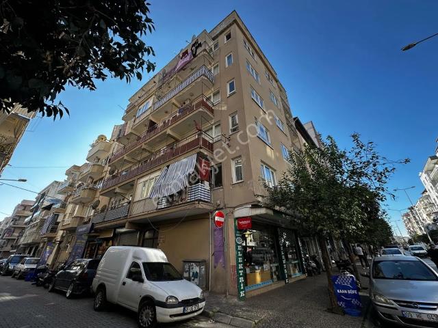 Meşrutiyet Mah. Batı Gazi Bulvarı Üzerinde Satılık 2+1 Daire