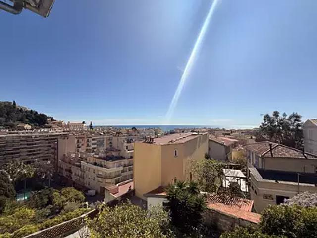 Menton 06500 Achat / Vente appartement 3 pièces t3 au dernier étage