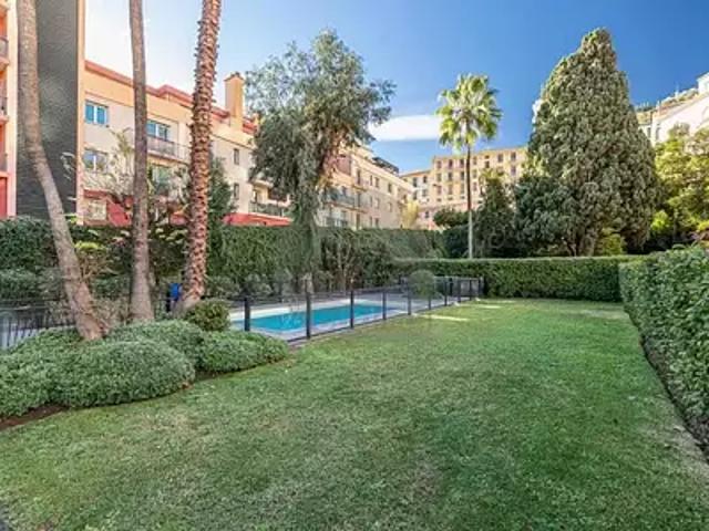Menton 06500 Achat / Vente appartement 3 pièces t3 piscine