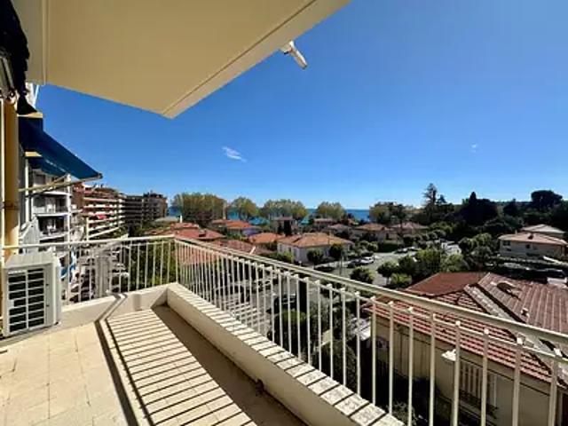 Menton 06500 Achat / Vente appartement 1 pièce t1 terrasse