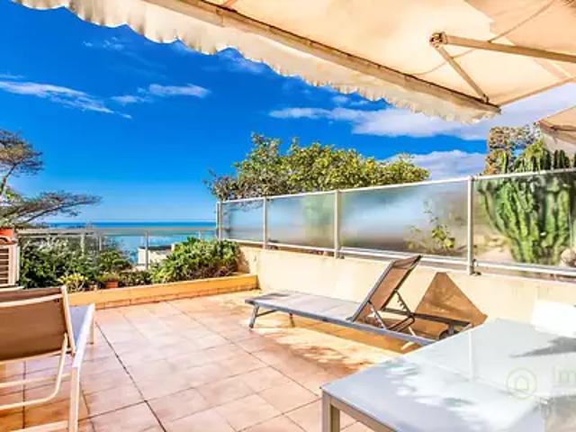 Menton 06500 Achat / Vente appartement 1 pièce t1 au dernier étage terrasse