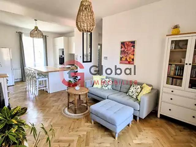 Menton 06500 Achat / Vente appartement 2 pièces t2 au dernier étage