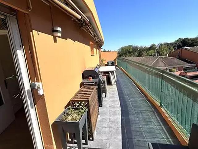 Menton 06500 Achat / Vente appartement 4 pièces t4 au dernier étage