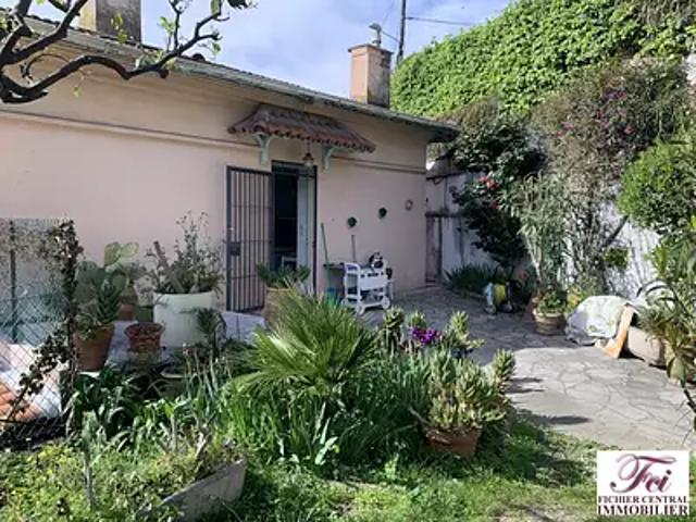 Menton 06500 Achat / Vente appartement 4 pièces t4 au dernier étage terrasse