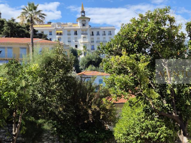 Menton 2 pièces, bas quartier riviera, dans petite réside