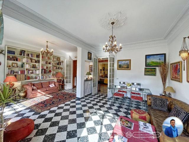 Menton Carrée D'or Luxueux 5 Pièces Traversant dans immeub. 155m² Menton