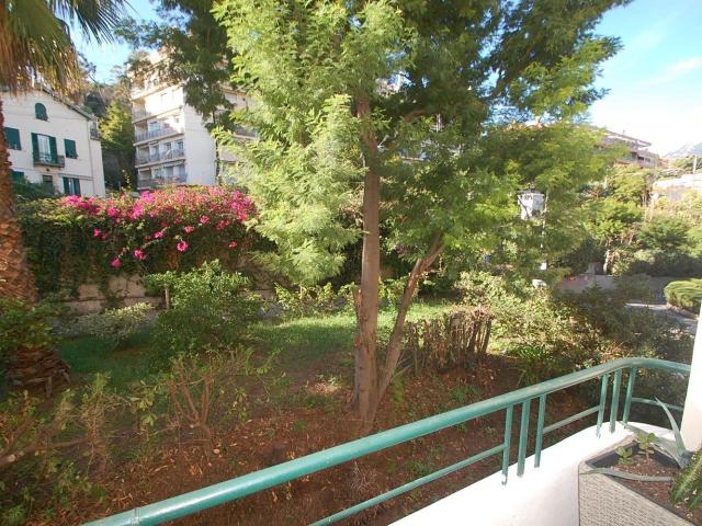 Menton Centenaire appartement d'angle 39m² Menton