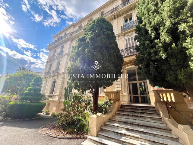MENTON CENTRE PALACE APPARTEMENT 8 PIECES 201 m2 Bour