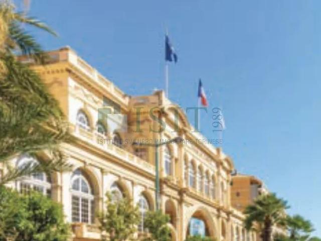 MENTON centre ville, 100 metre mer – 41m² avec terrasses de 10 m²