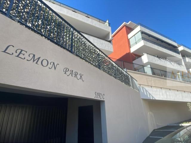Menton gorbio, ce parking extérieur de 13,5 m2, dans une r