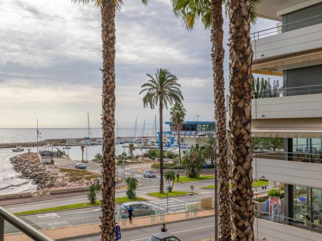 Menton Garavan, bord de mer, résidence de standing 36m² Menton
