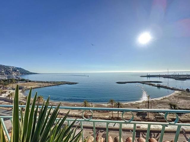 MENTON GARAVAN – PENTHOUSE D'EXCEPTION EN FRONT DE MER