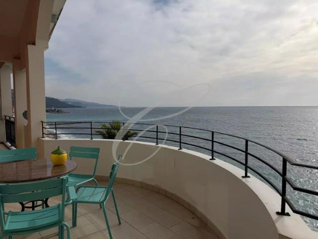 MENTON FRONT DE MER PENTHOUSE