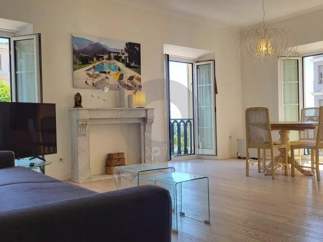 Menton Jardin Bioves dernier étage Appartement triple ex. 65m² Menton