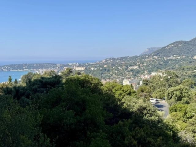 MENTON SPACIEUX 4 PIÈCES