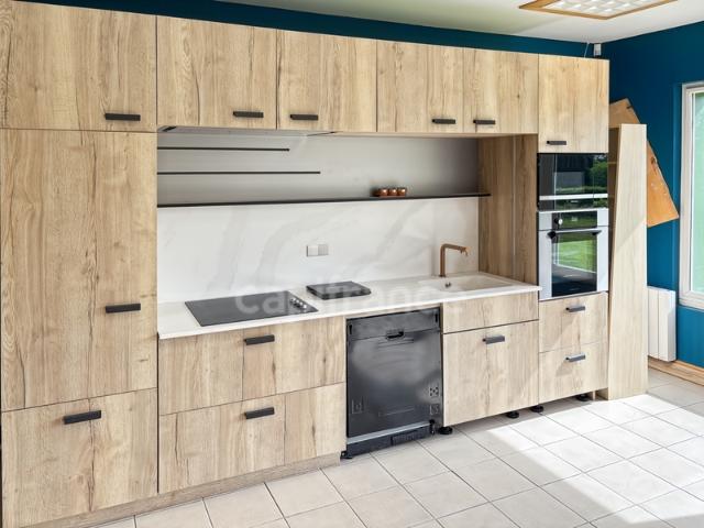 MENUISERIE AGENCEMENT INTÉRIEUR à vendre proche de MAMERS 72