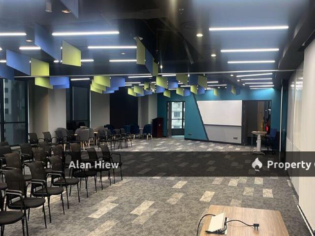 Menara HLX Furnished Office For Rent