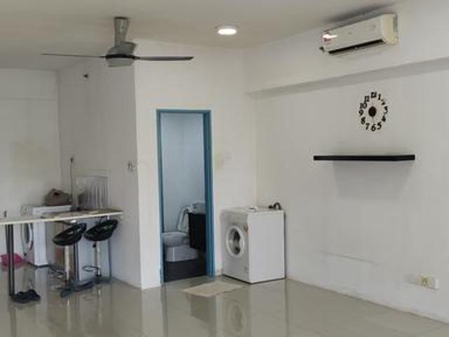 Menara Suria V12 Unit For Sale Condo Subang Jaya Dijual LRT nearby