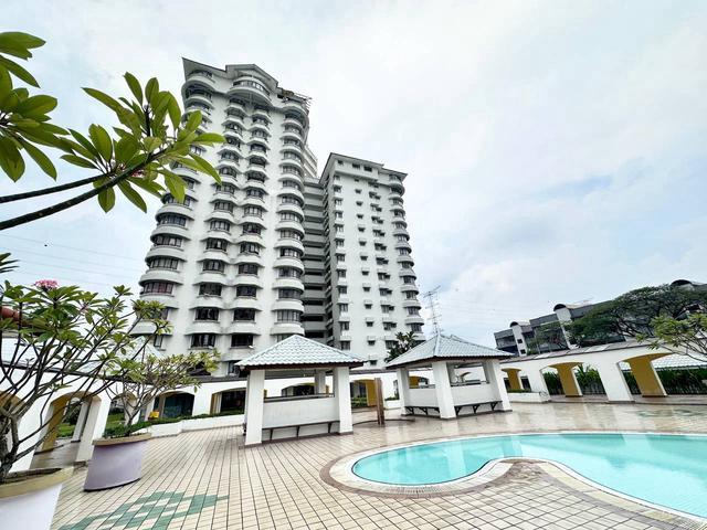 Menara Polo Condominium Desa Pandan KL PADANG POLO VIEW
