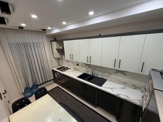 Menderes Turyap'tan Gölcükler Mh. 4+1 Müstakil Bahçeli Villa