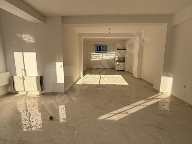 MENDERES CADDDESİNDE SIFIR 70 M2 ZEMİN DÜKKAN