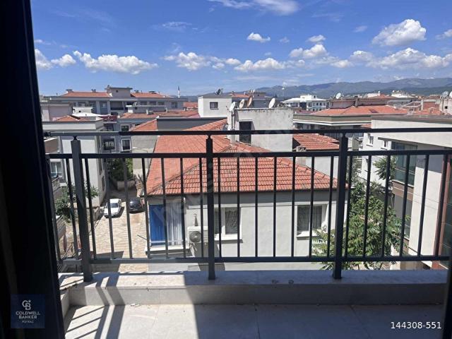 MENDERES COLDWELL BANKER POYRAZ'DAN MERKEZ DE 1+1