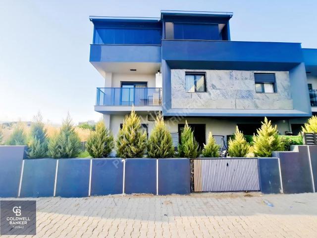 Menderes Coldwell Banker Poyraz'dan Harika Konumda Lüks Villa