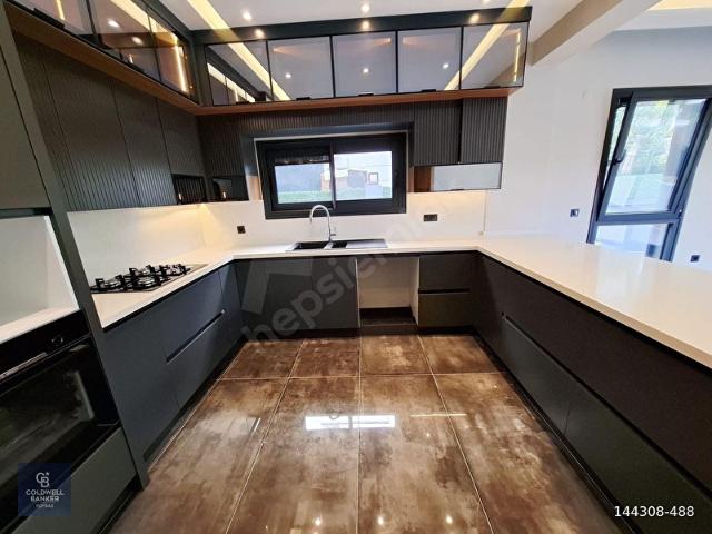 MENDERES COLDWELL BANKER'DEN BARBAROSTA OTOPARKLI 4+1 VİLLA
