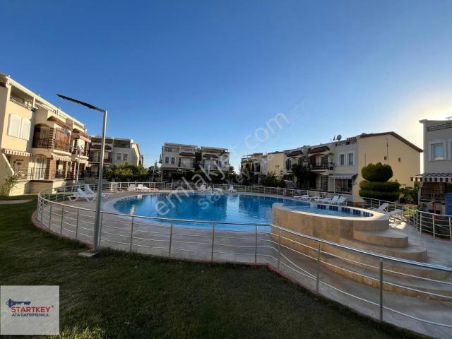 Menderes Gümüldür'de Site İçerisinde Satılık 3+1 Dubleks Daire