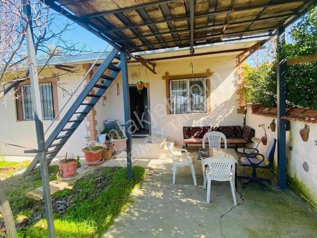 Menderes Kısıklıda 403 M² Tarla İçinde Eşyalı Müstakıl Ev