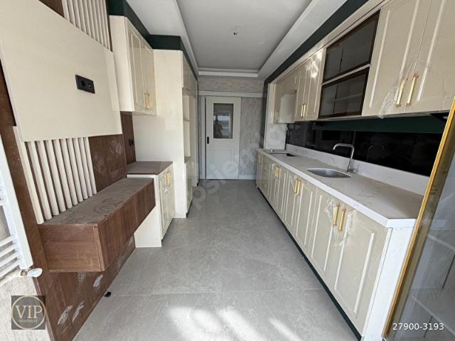 MENDERES MAH. ULTRA LÜX GENİŞ BALKONLU 3+1 KİRALIK DAİRE