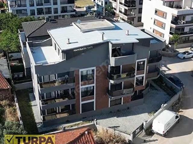 Menderes'te Satılık 4+1 Dublex Daire