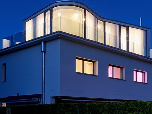 Mendrisio, Stabio Großes freistehendes Haus mit Garten und Schwimmbad