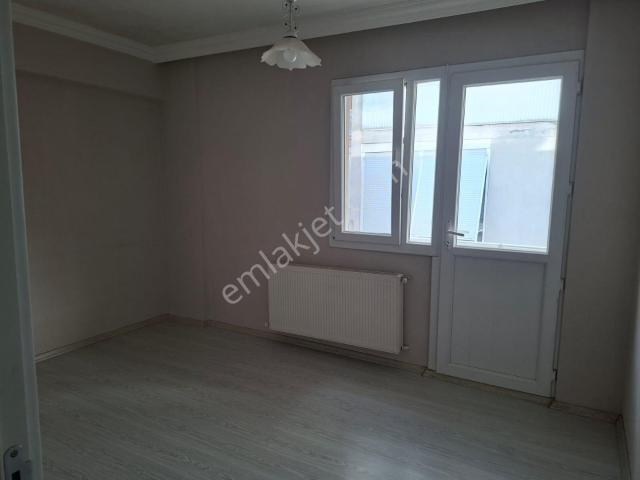 Menemen Esatpaşa'da 3+1 Sahibinden Kiralık Daire