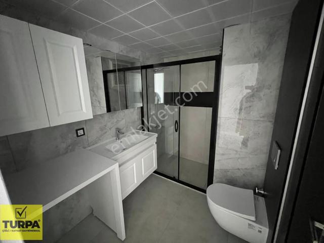 Menemen Koyunderede Satılık 3+1 Kullanışlı Ferah Daire