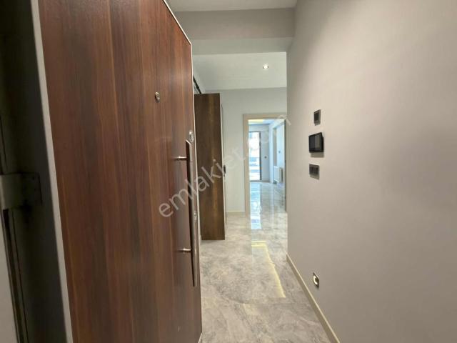 Menemen Koyunderede Satılık Daire 2+1 Site İçerisinde Havuzlu