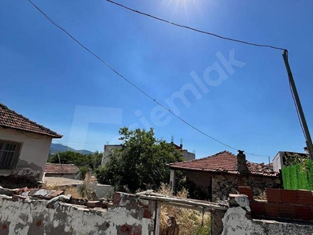 MENEMEN SÜLEYMANLIDA SATILIK İMARLI ARSA