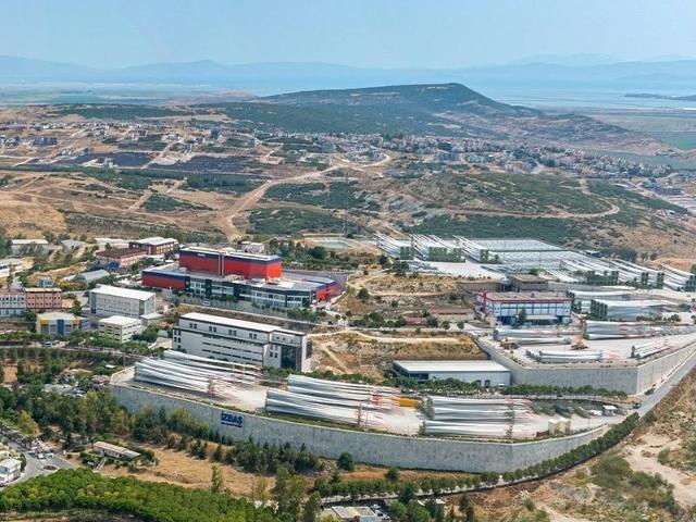 Menemen Serbest Bölge'de İmarlı Arsa TAKASLI!