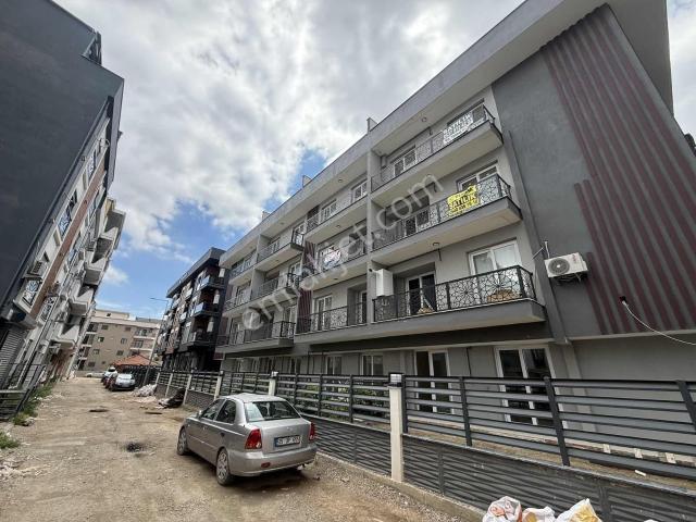 Menemen Seyrek'te Eşyalı 1+1 Kiralık Daire