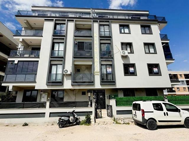 Menemen Seyrekte Satılık Daire 1+1 Büyük Tip Büyük Balkon Net 60